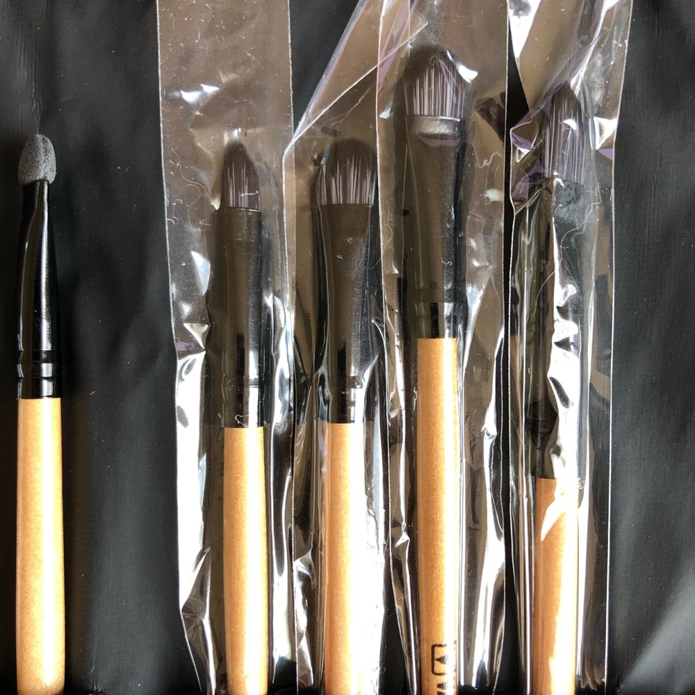 Makeup brush set - Picture 4 of 6